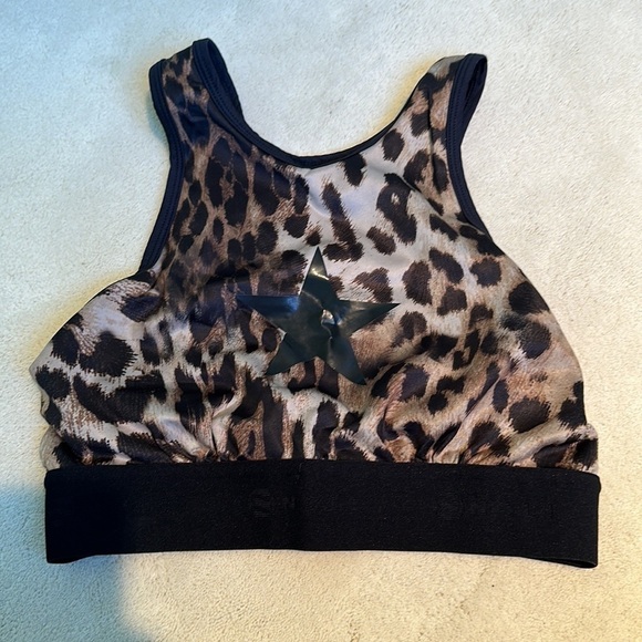 Noli Yoga Leopard Print Ace Star Black Trim Sports Bra Size Medium Workout - Picture 2 of 4